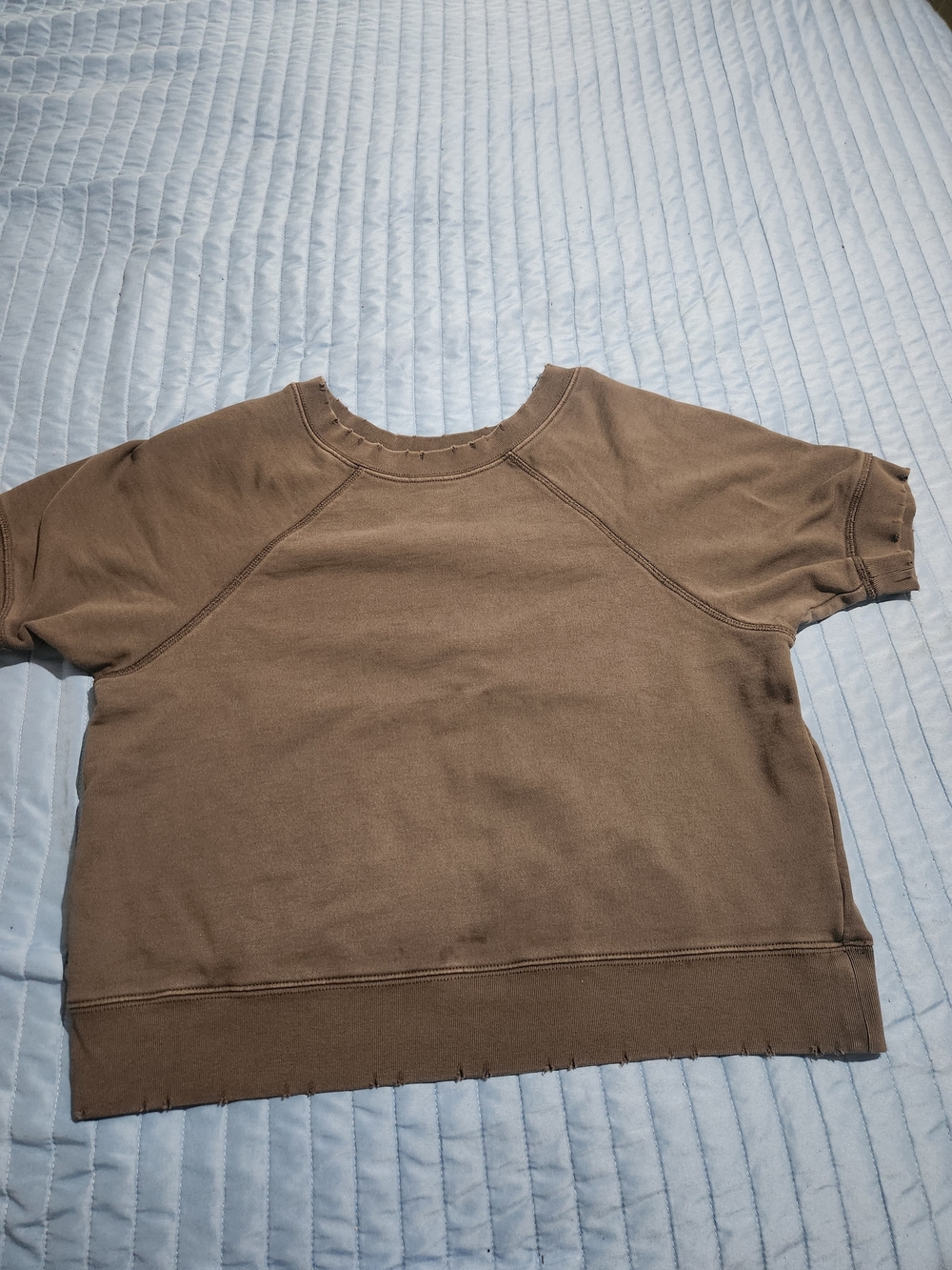 Serra Short Sleeve Boxy Sweatshirt in Dark Brown